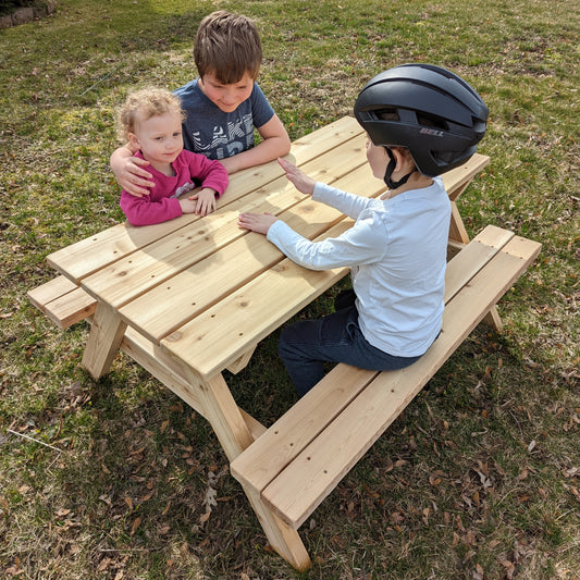 Picnic Table (Grade School)