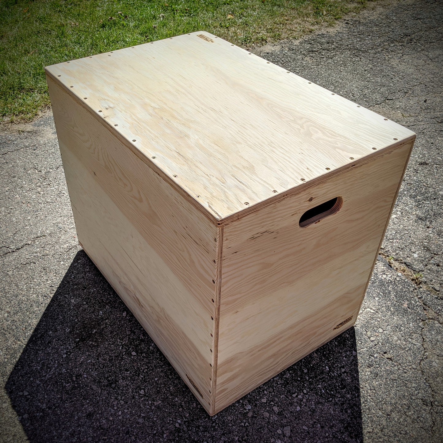 Plyobox 20"x24"x30"