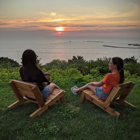 Goderich Sunset Beach Chair and Table Set