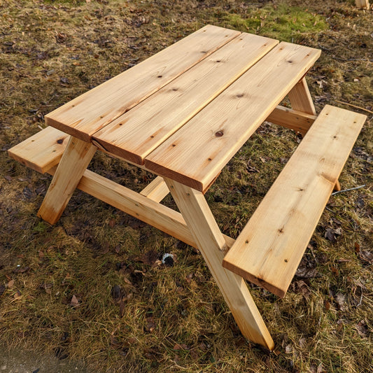Kid's Picnic Table (Pre-School)