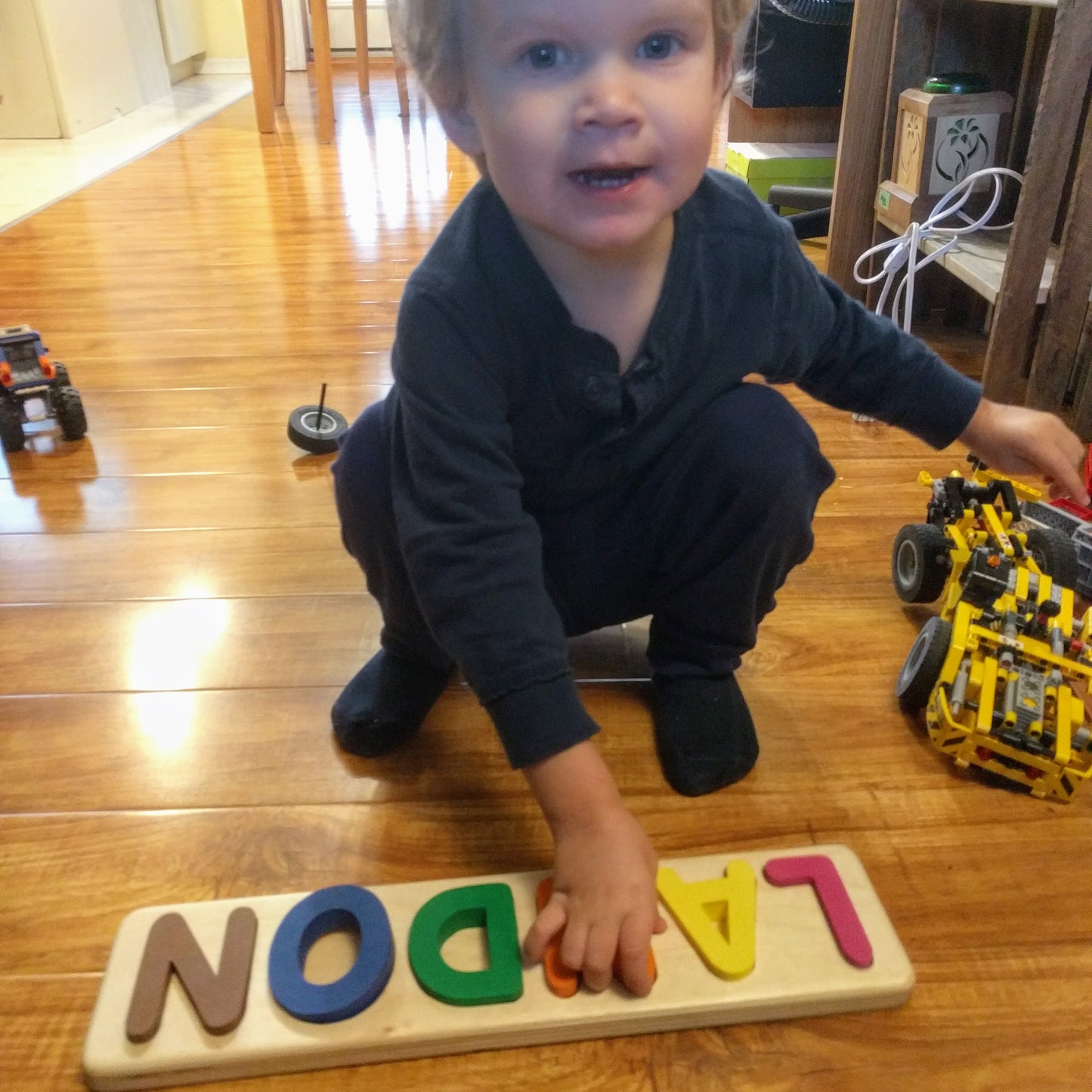 JuniorMaker Name Puzzle