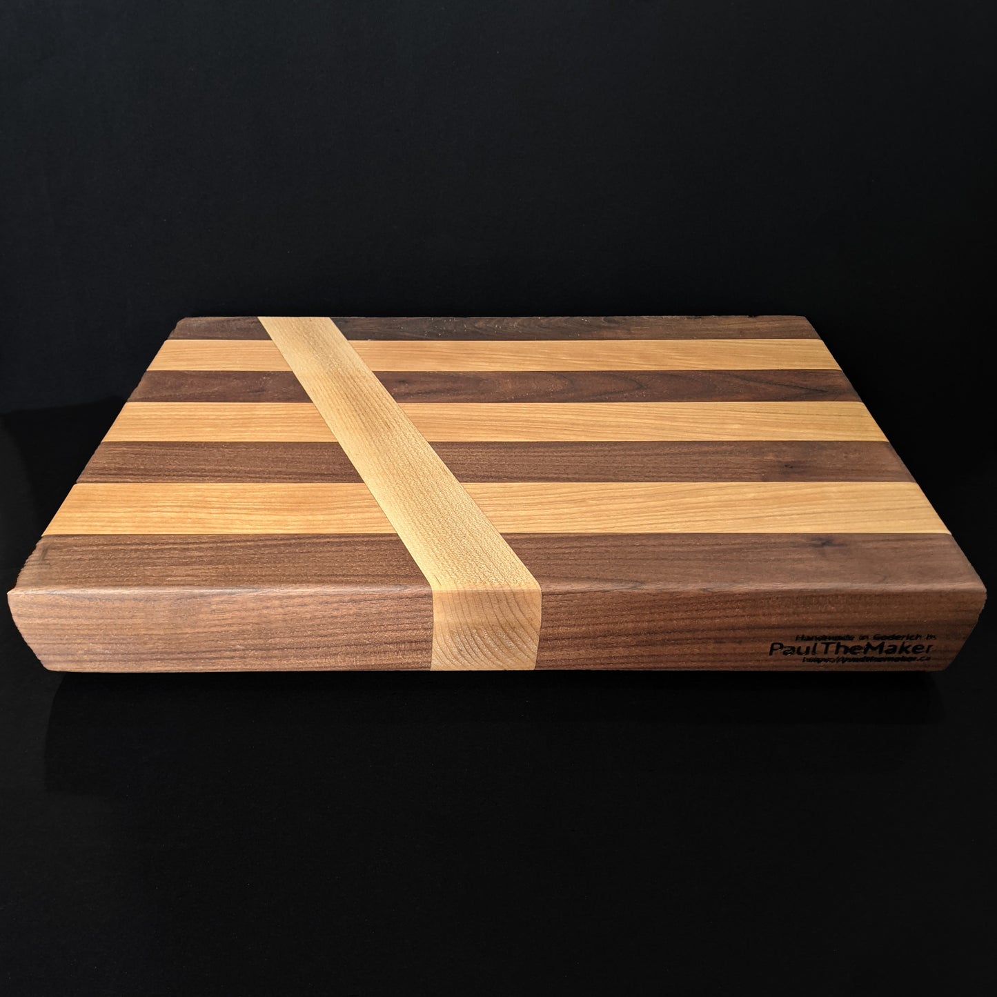 Cutting Board (17" x 12" x 2")