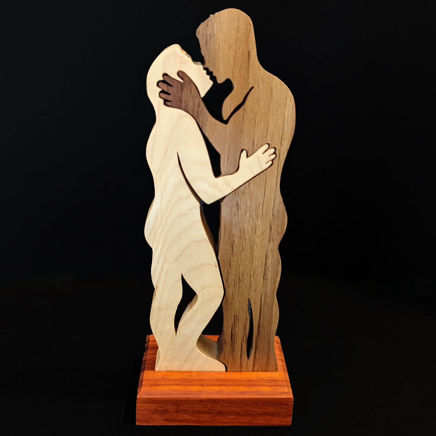 Designer Series by Bethany Davidson - Kissing Couple