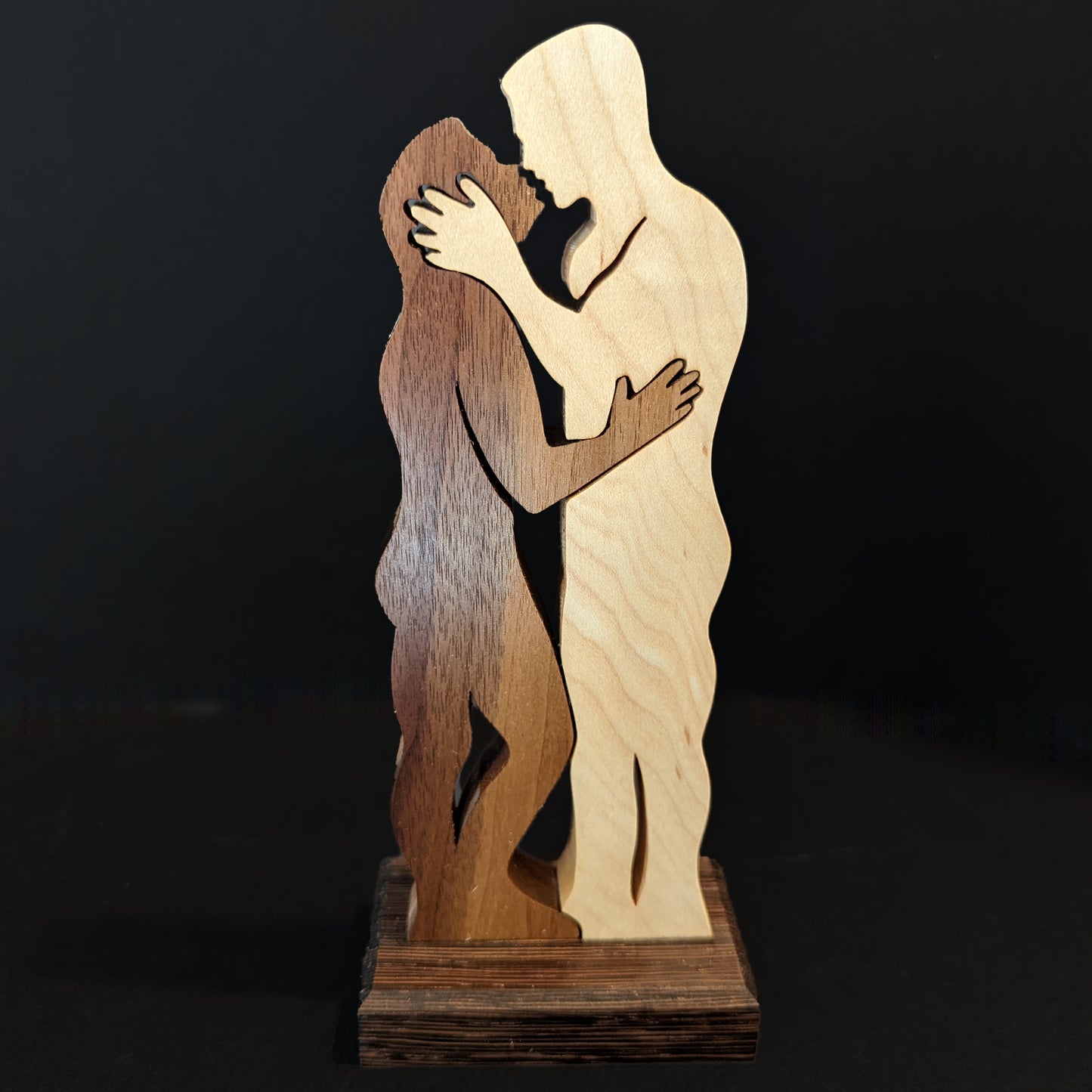 Designer Series by Bethany Davidson - Kissing Couple